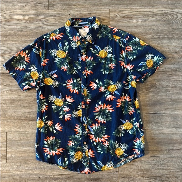 Denim & Flower Blue and Yellow Casual Button Down Shirt Vibrant Floral Design - Picture 1 of 3